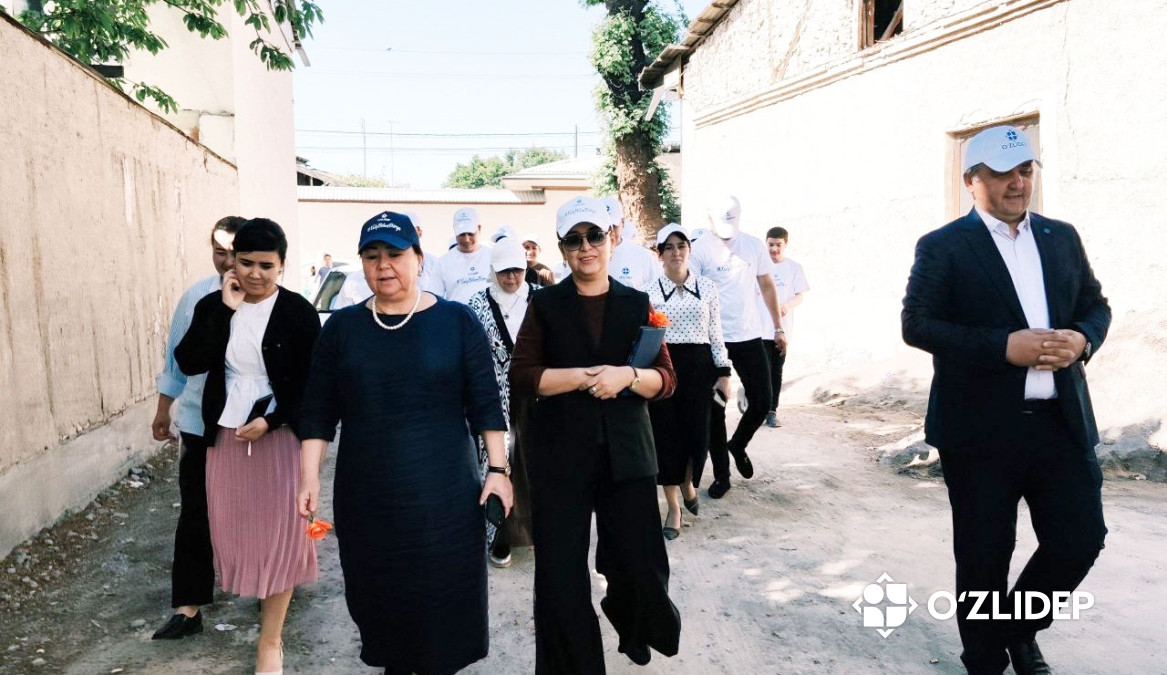 Namanganlik deputat nogironligi bo‘lgan oilaning uyini ta’mirlab beradi