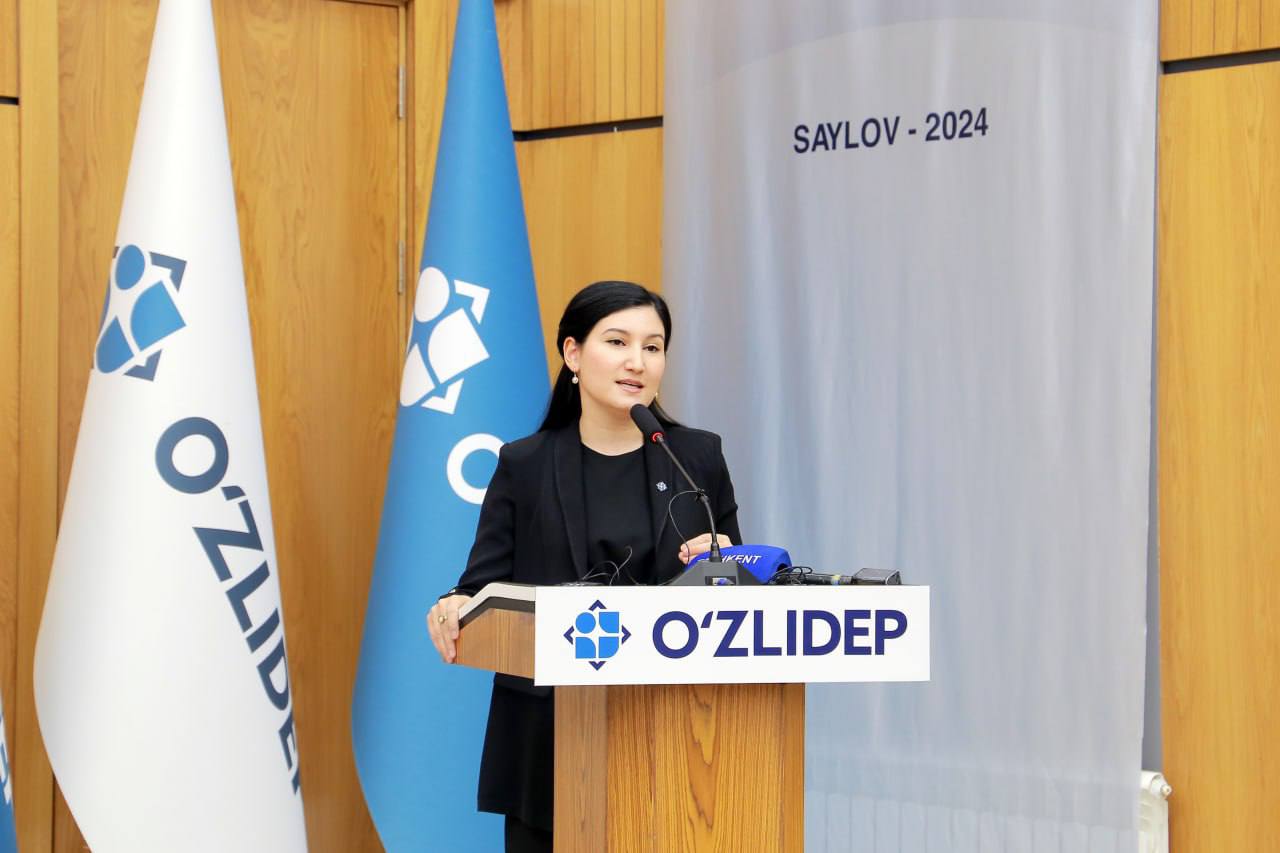 Kazaksha kino keshir meni oryssha Selülit eshak porno videolar