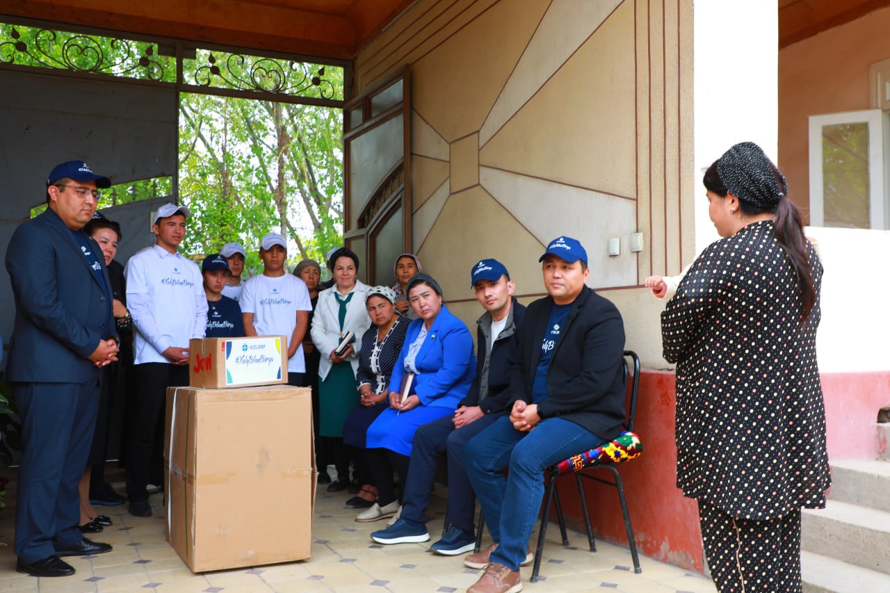 “Yurakka yo‘l” aksiyasi doirasida 4 nafar fuqaroga nogironlik aravachalari topshirildi