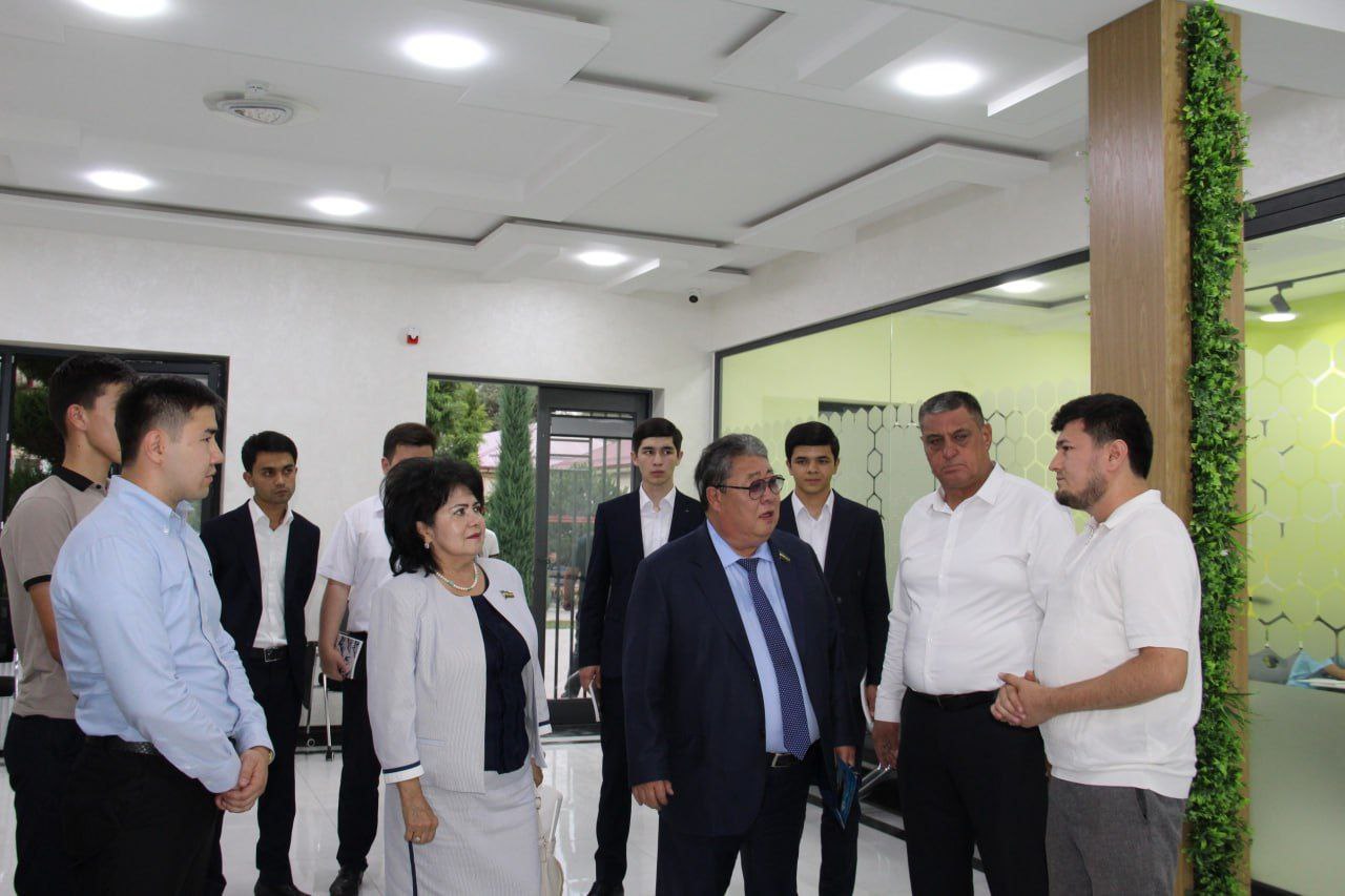 Oxirgi yetti yilda yoshlarga oid 100 dan ziyod qonun va qarorlar qabul qilinib, 200 dan ortiq imtiyozlar berildi